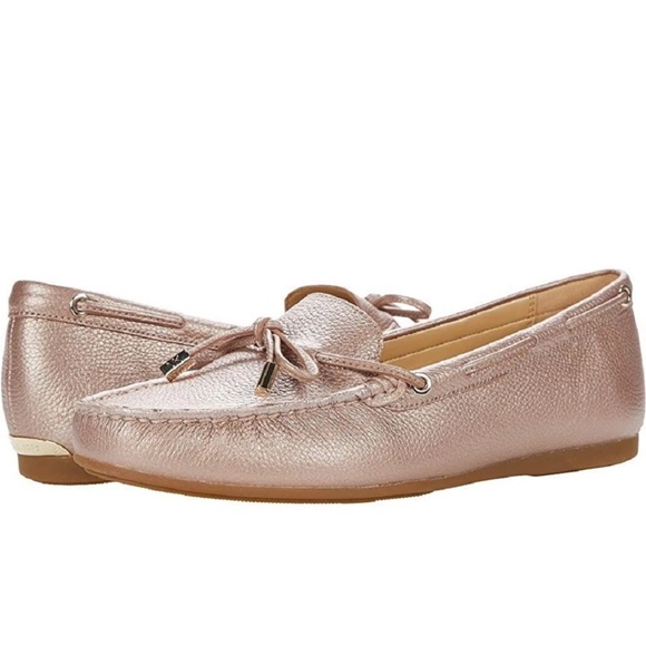 NWOB. MICHAEL Michael Kors 10M Sutton Leather Moccasins. - Picture 3 of 16